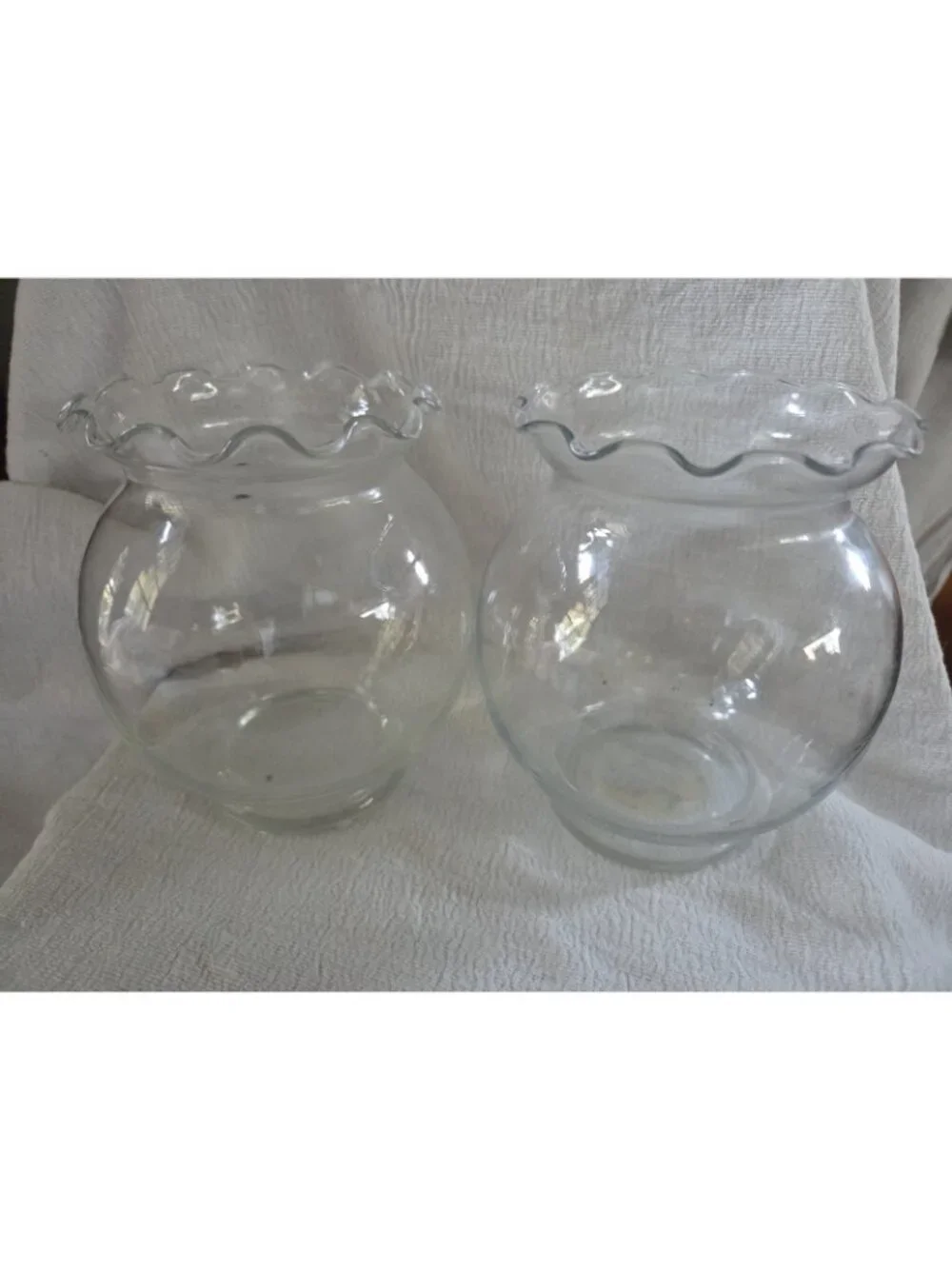 Set of 2 Vintage Indiana Glass Co. 5¼ 